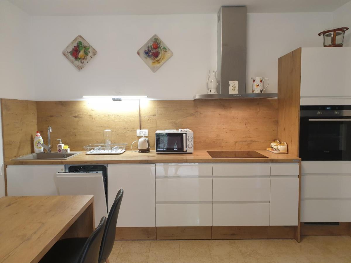 Villa Valeria Divšići Extérieur photo
